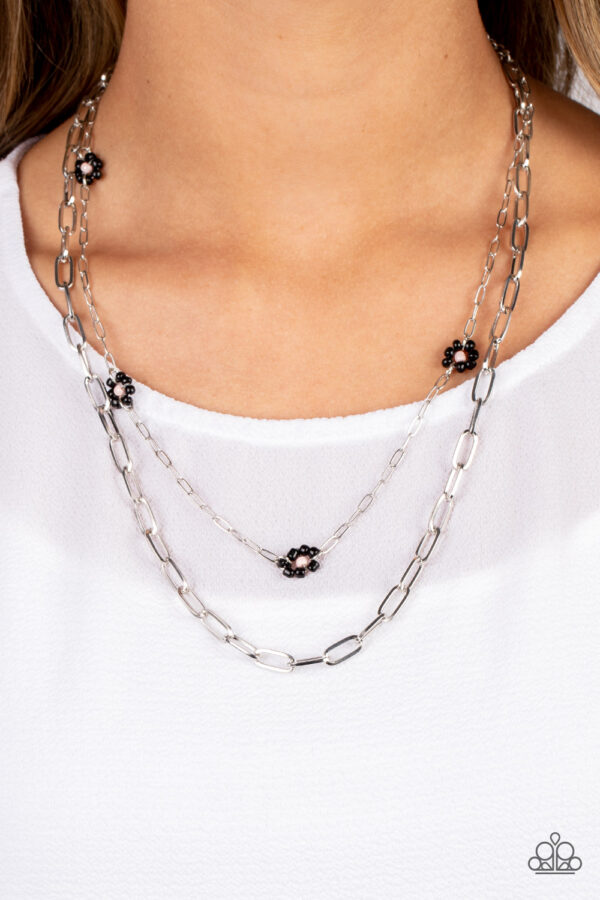 Bold Buds - Black - Image 2