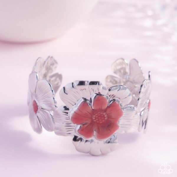 Floral Foundation - Pink - Image 3