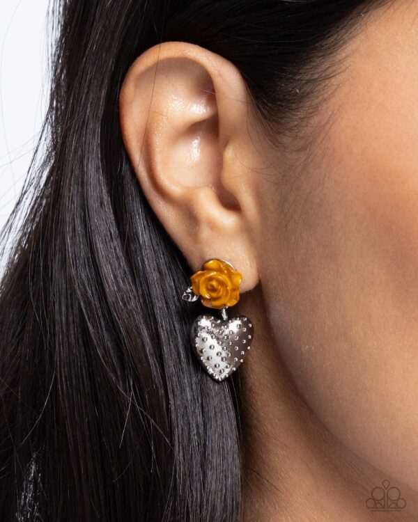 Girly Grade - Brown Post Earrings - Image 2