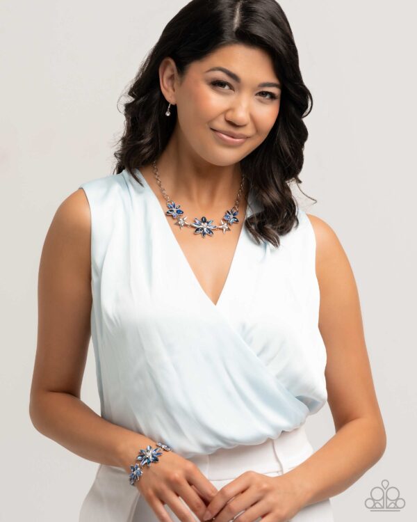 Complete Look
Necklace: "Floral Feature - Blue" 
Bracelet: "Floral Factor - Blue"