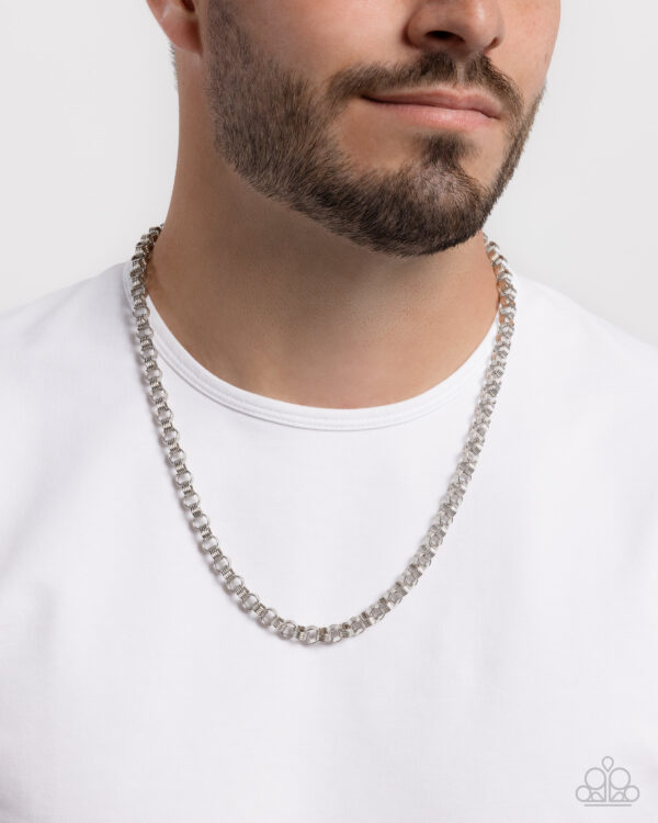 Linked Lounge - Silver - Image 2