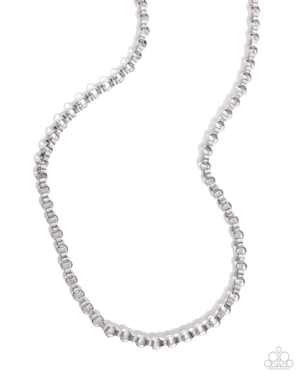 Linked Lounge - Silver