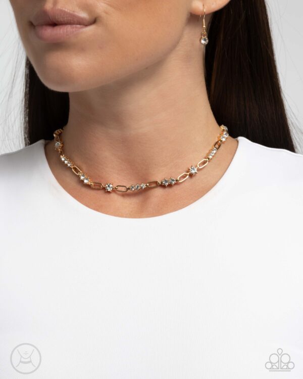 Pronged Pageantry - Gold Choker - Image 2