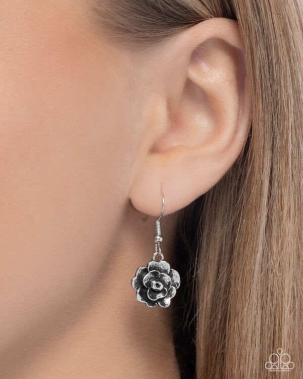 Storyteller Sheen - Silver Charm Necklace - Image 3