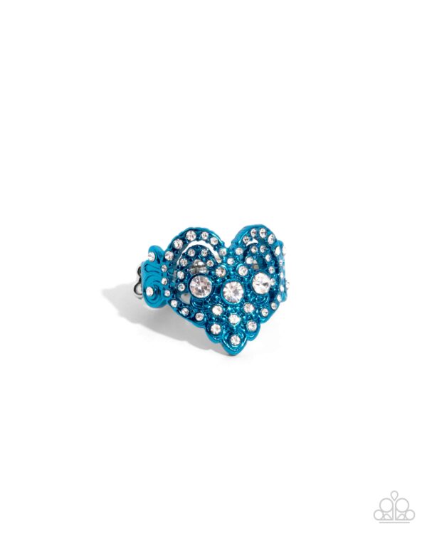 Gallant Glitter - Blue Heart Ring