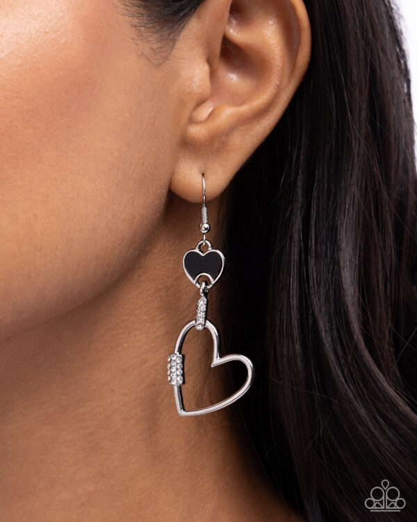 Eternally Enamored - Black Heart Earrings - Image 2