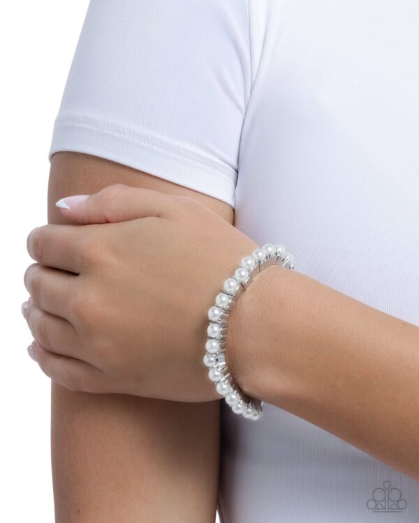 Principal Pearls - White - Image 2