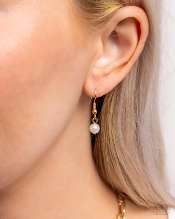 Introducing Me - Gold Heart Necklace - Image 3