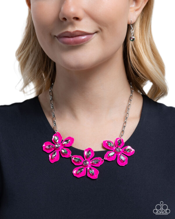 Prismatic Prestige - Pink - Image 2