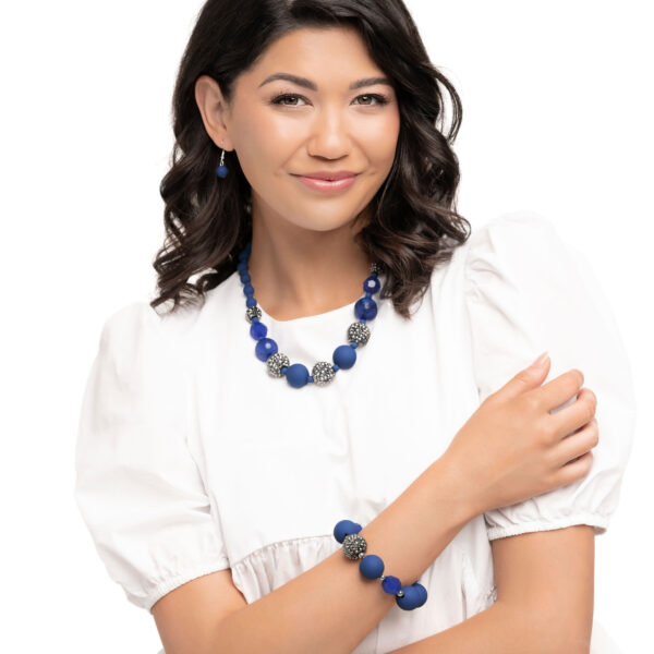Hematite Hallmark - Blue
Complete Look Necklace & Bracelet